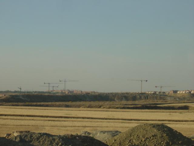 Pues vale, aceptamos campo como bien escaso